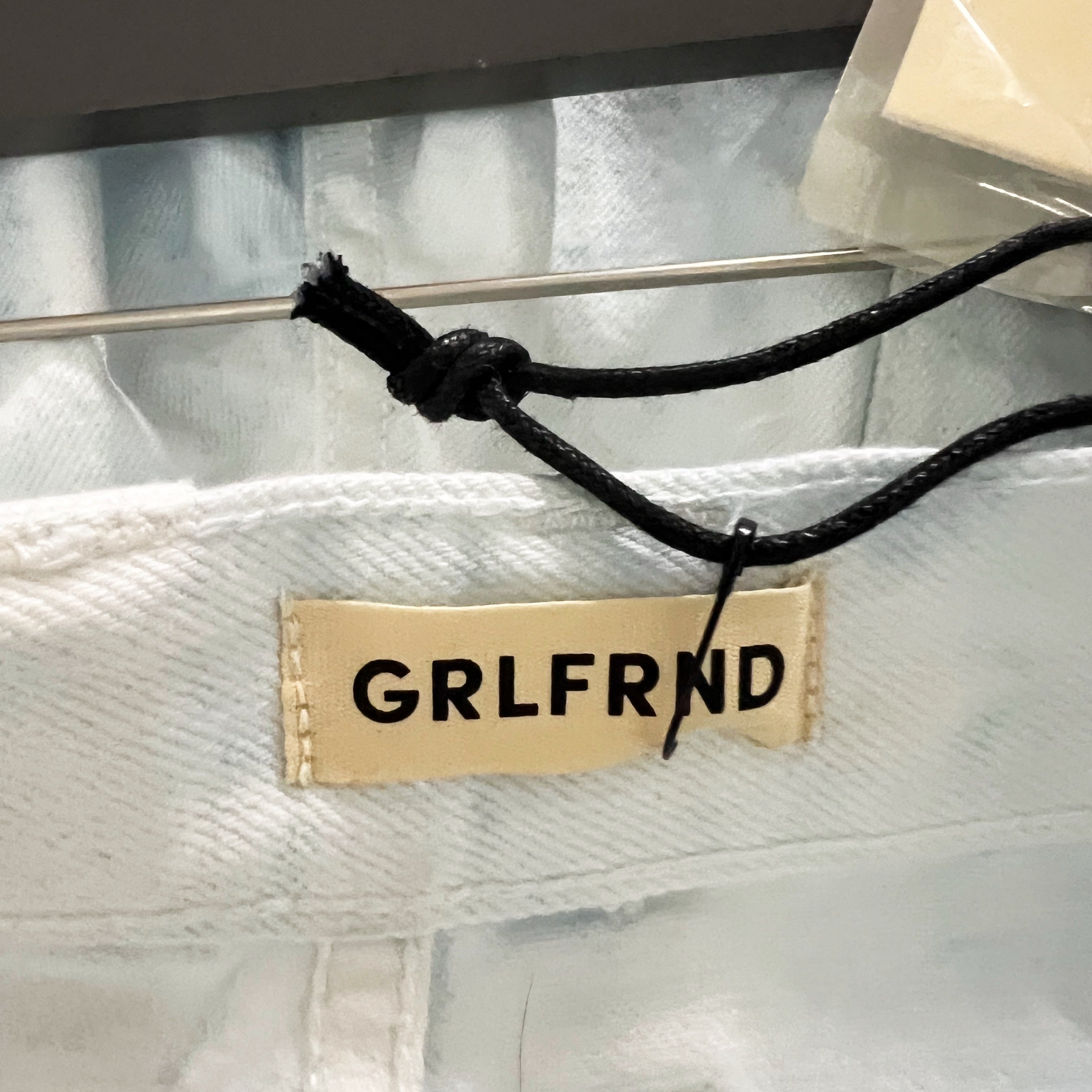 NEW GRLFRND Lara Cotton Baggy Multi Pocket Cargo Denim Jeans Airwaves Wash 25