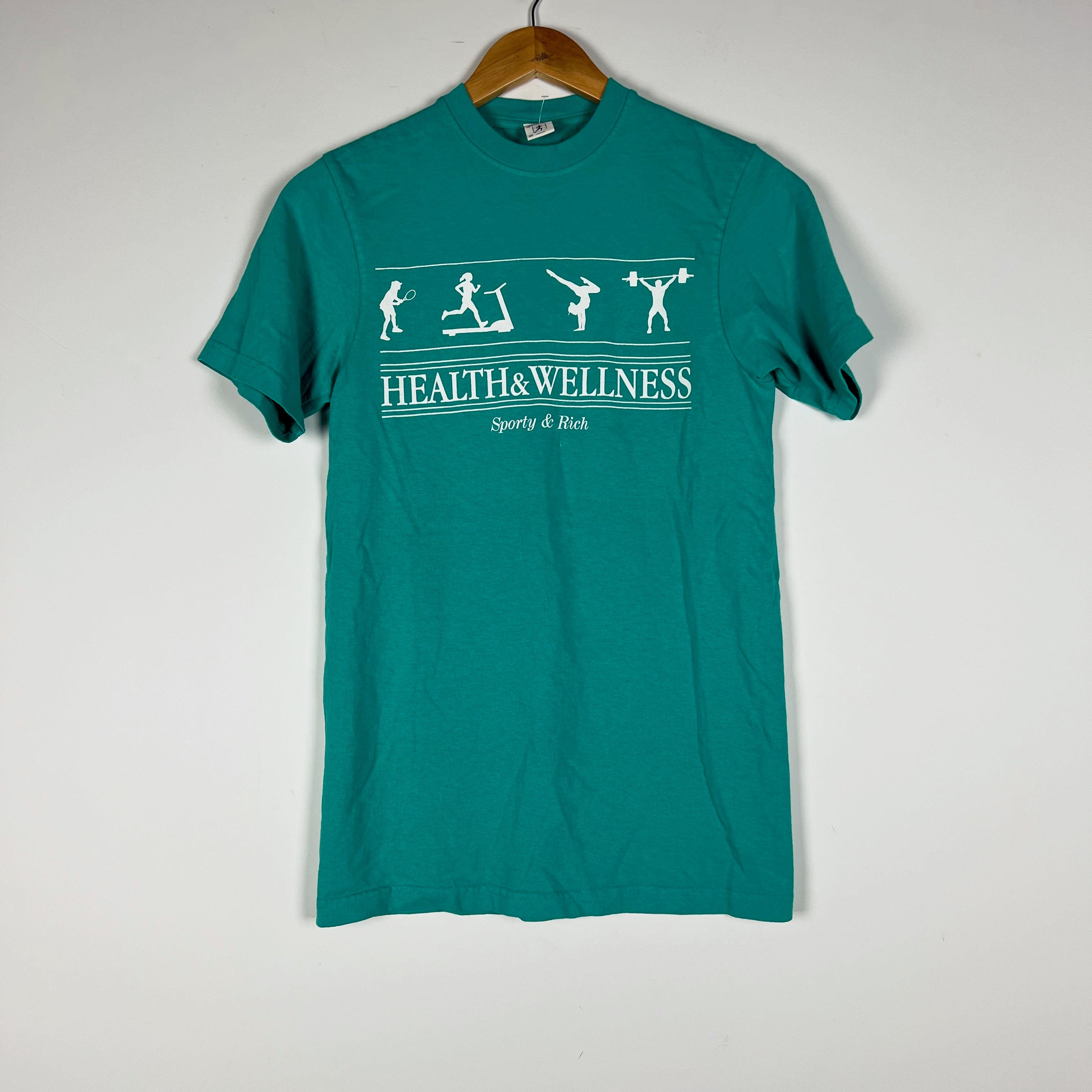 Sporty & Rich Health & Wellness Graphic Logo Print Cotton Crew Neck Tee Shirt XS