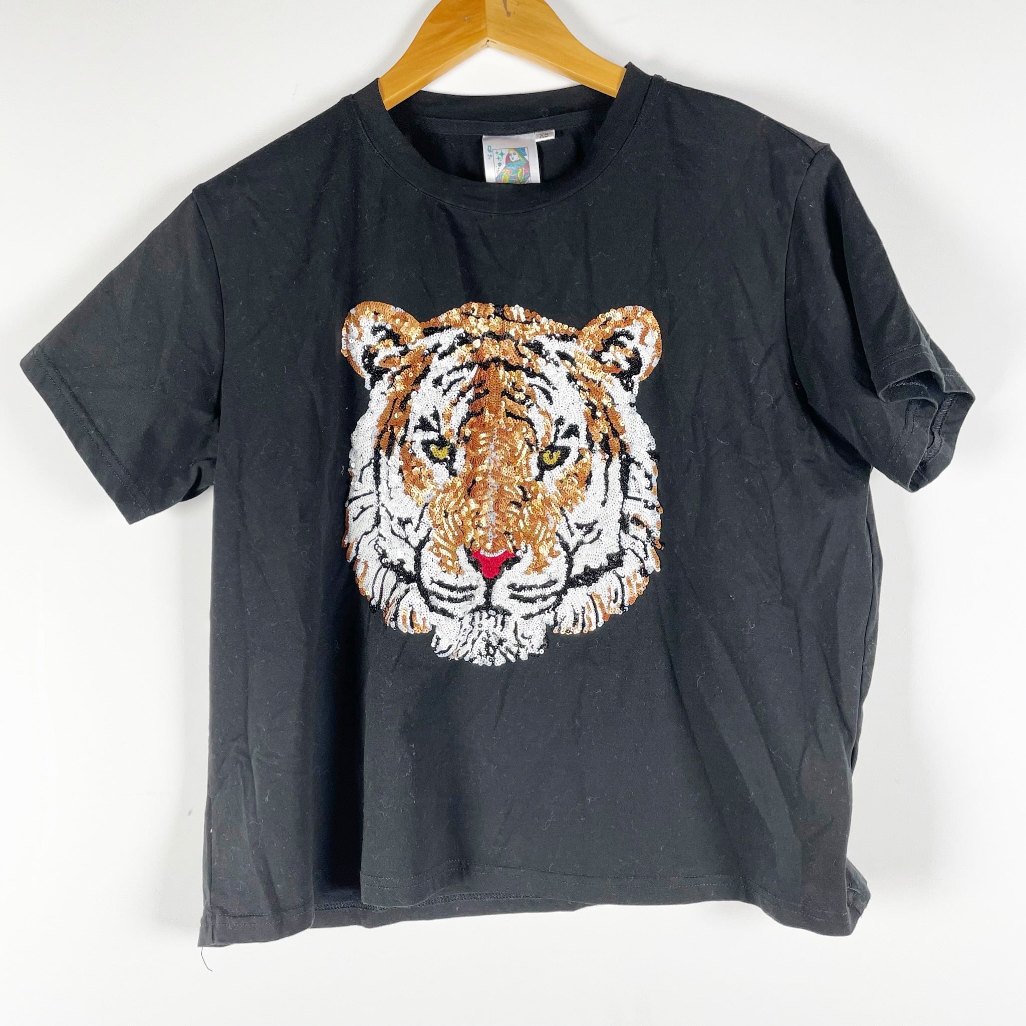Queen Of Sparkles Tiger Animal Print Pattern Sequin Embellished Tee Shirt Top XS