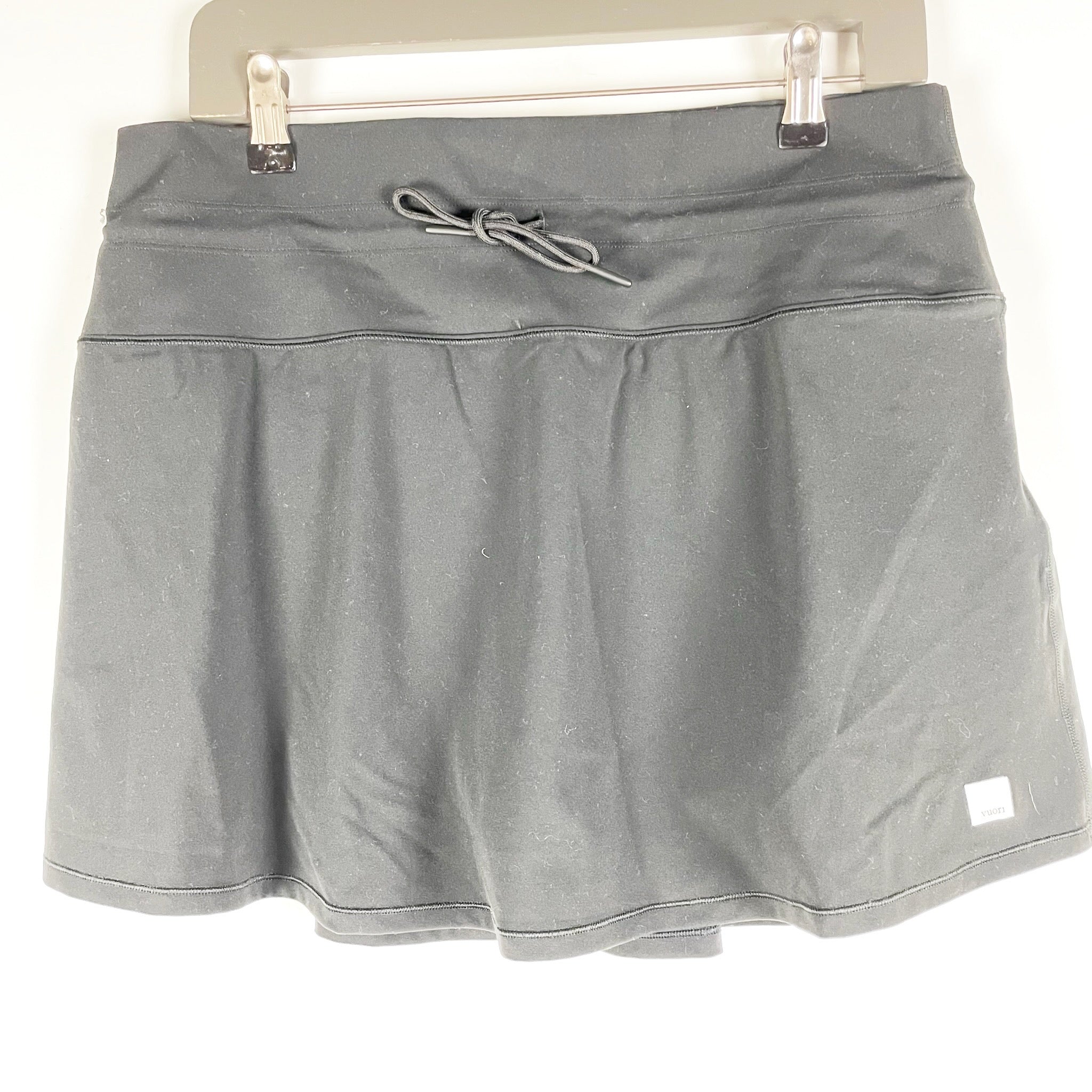 Vuori Women's Daily High Rise Mini Athletic Athleisure Skirt Solid Black Large