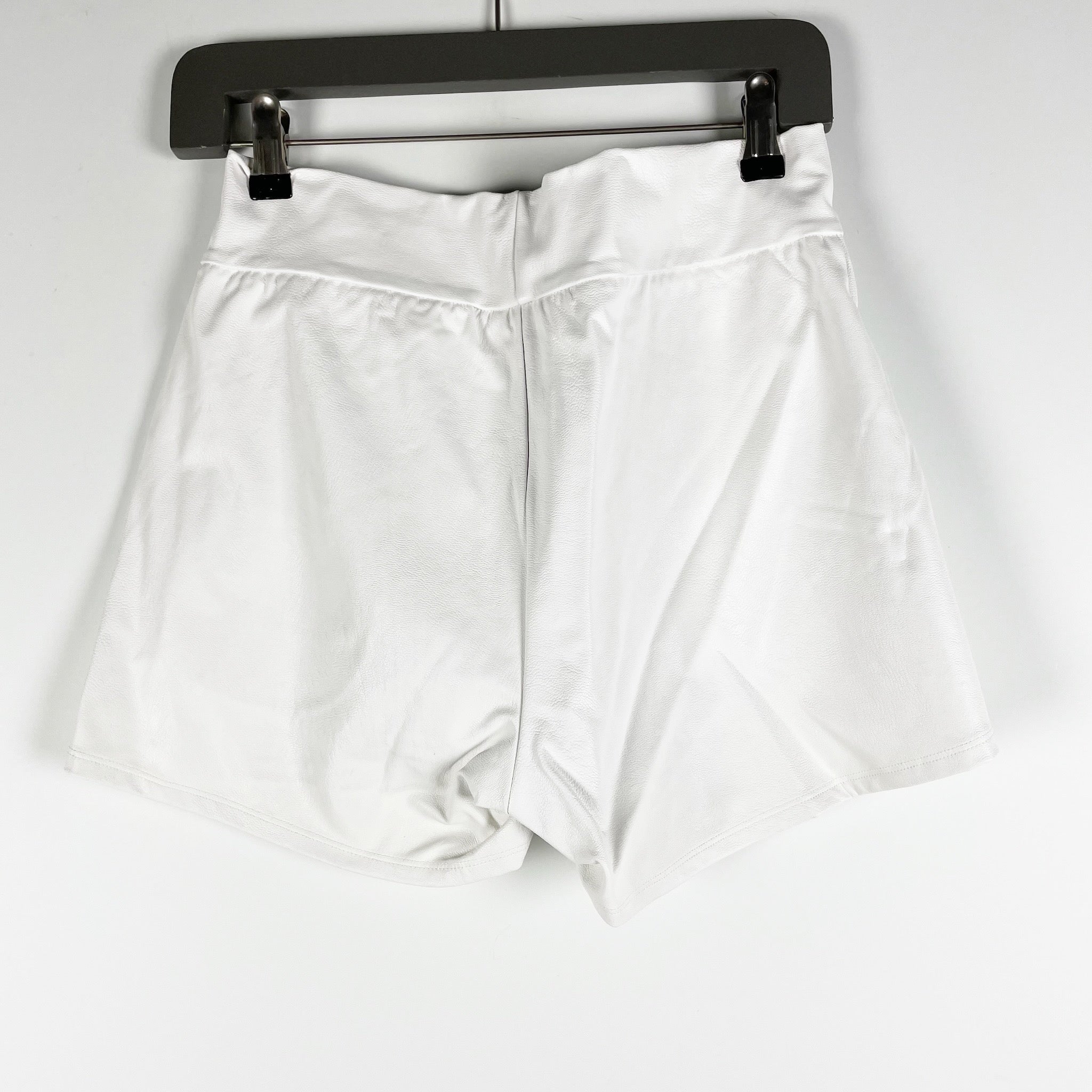 NEW Commando Faux Vegan Leather Relaxed Pull On Mini Shorts White Small