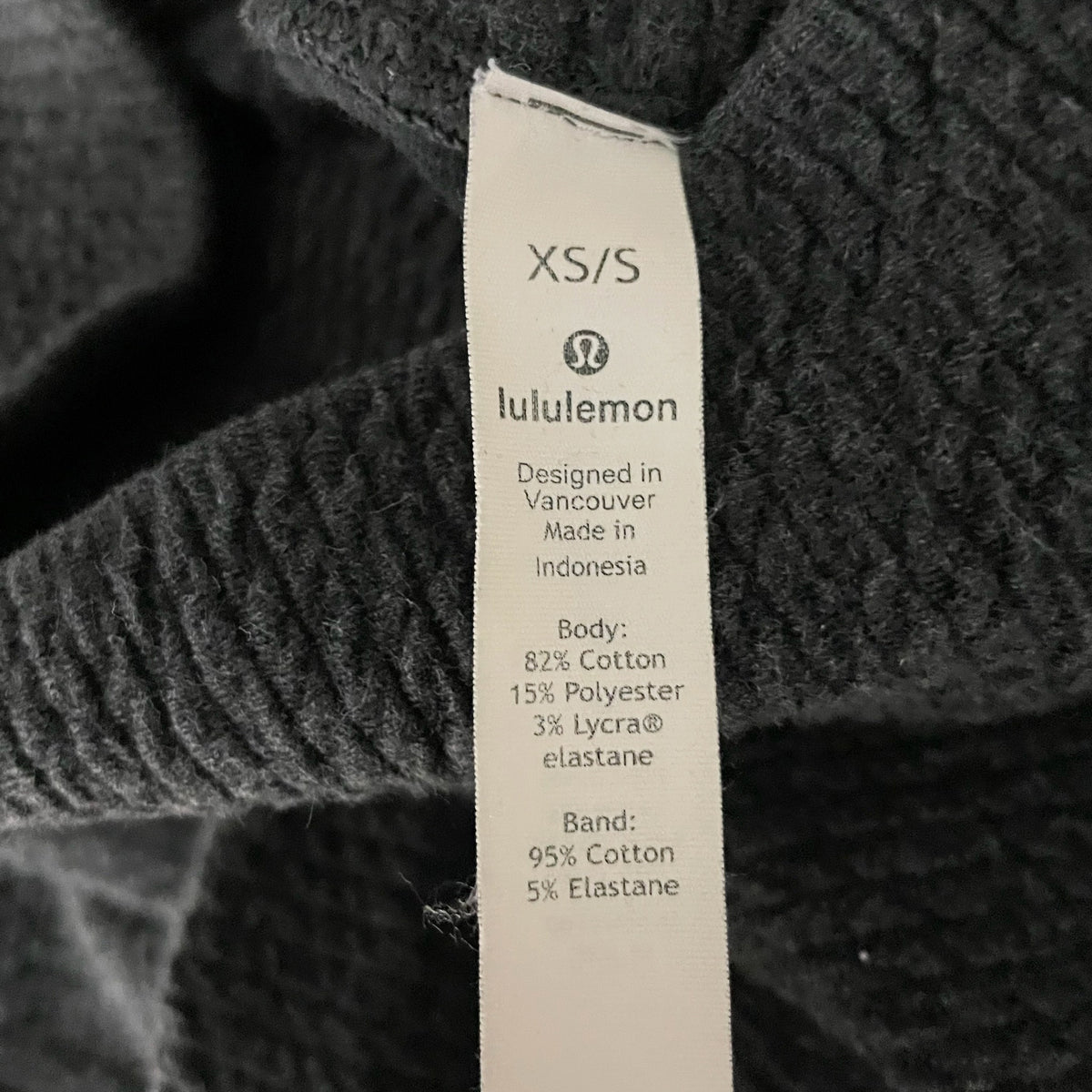 Lululemon Women's Peaceful Moments Pullover Turtleneck Heathered Graphite Grey