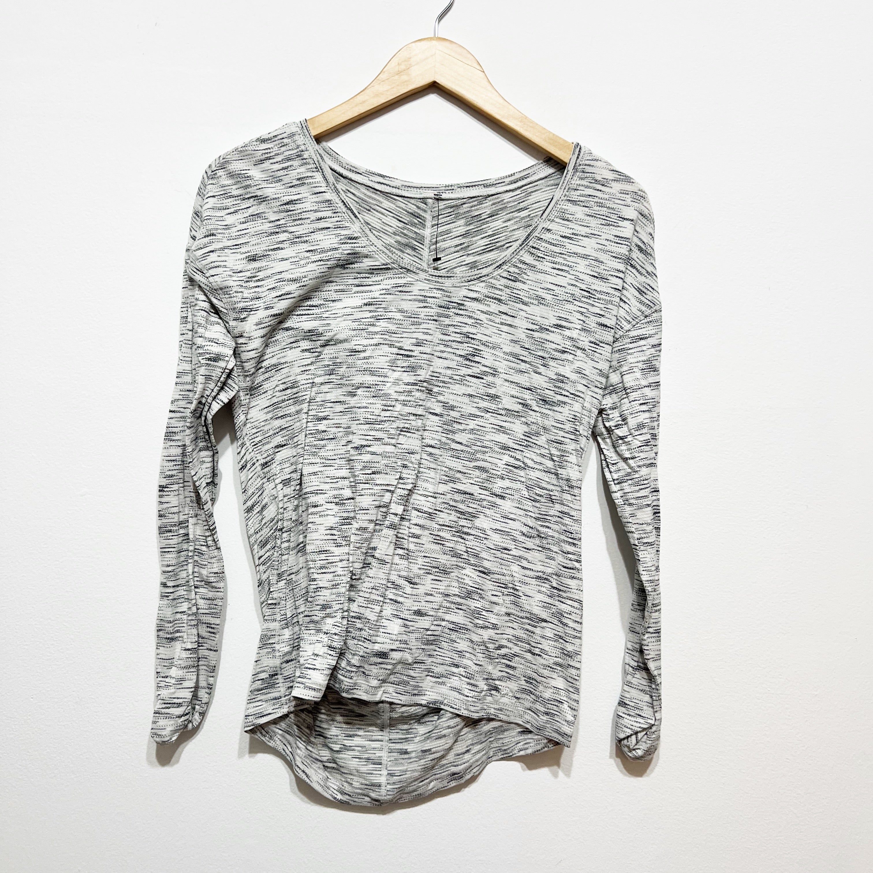 Lululemon Women's Meant To Move Long Sleeve Tiger Space Dye Black White Shirt S