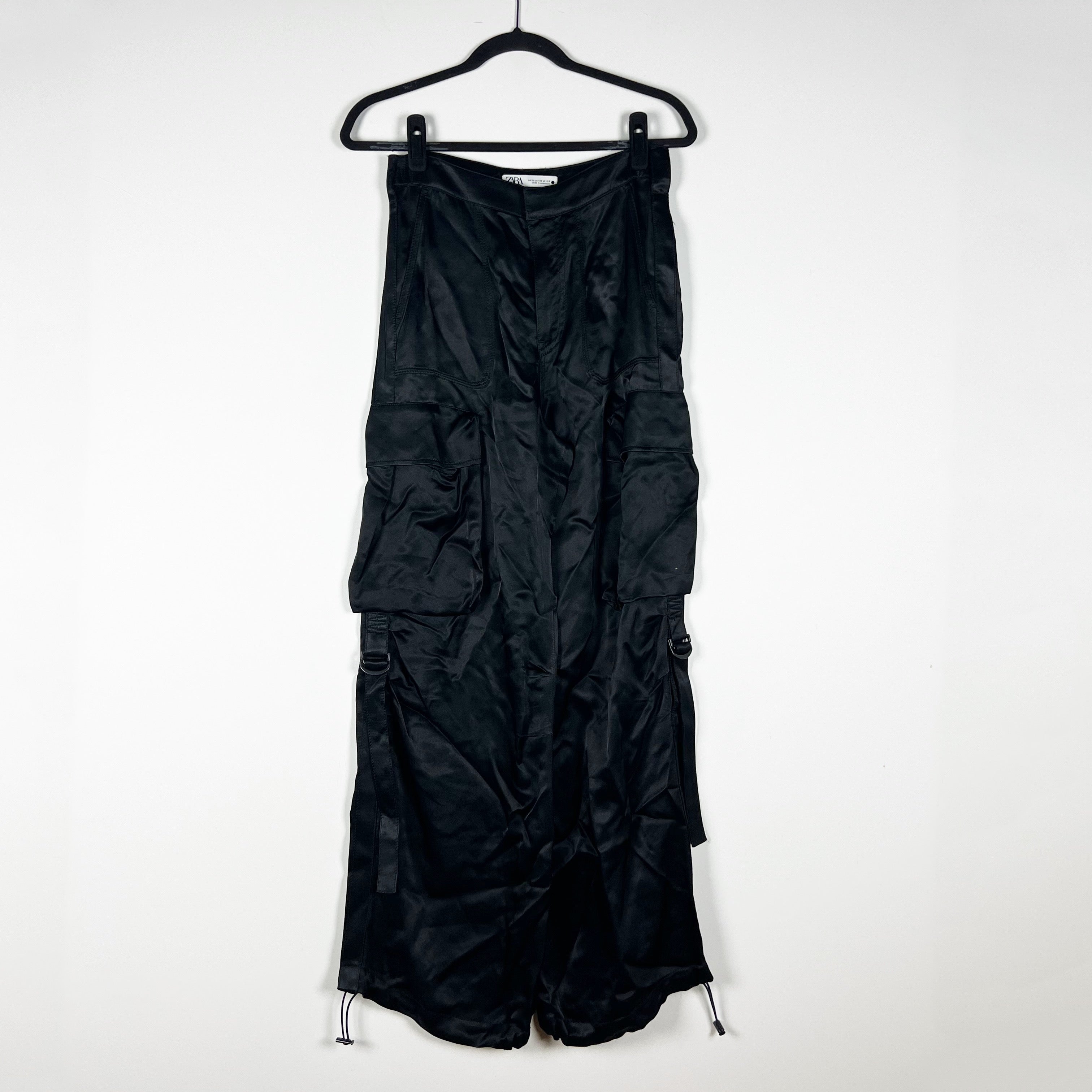 Zara Women's Mid Rise Straight Leg Satin Cargo Multi Pocket Pants Black XS