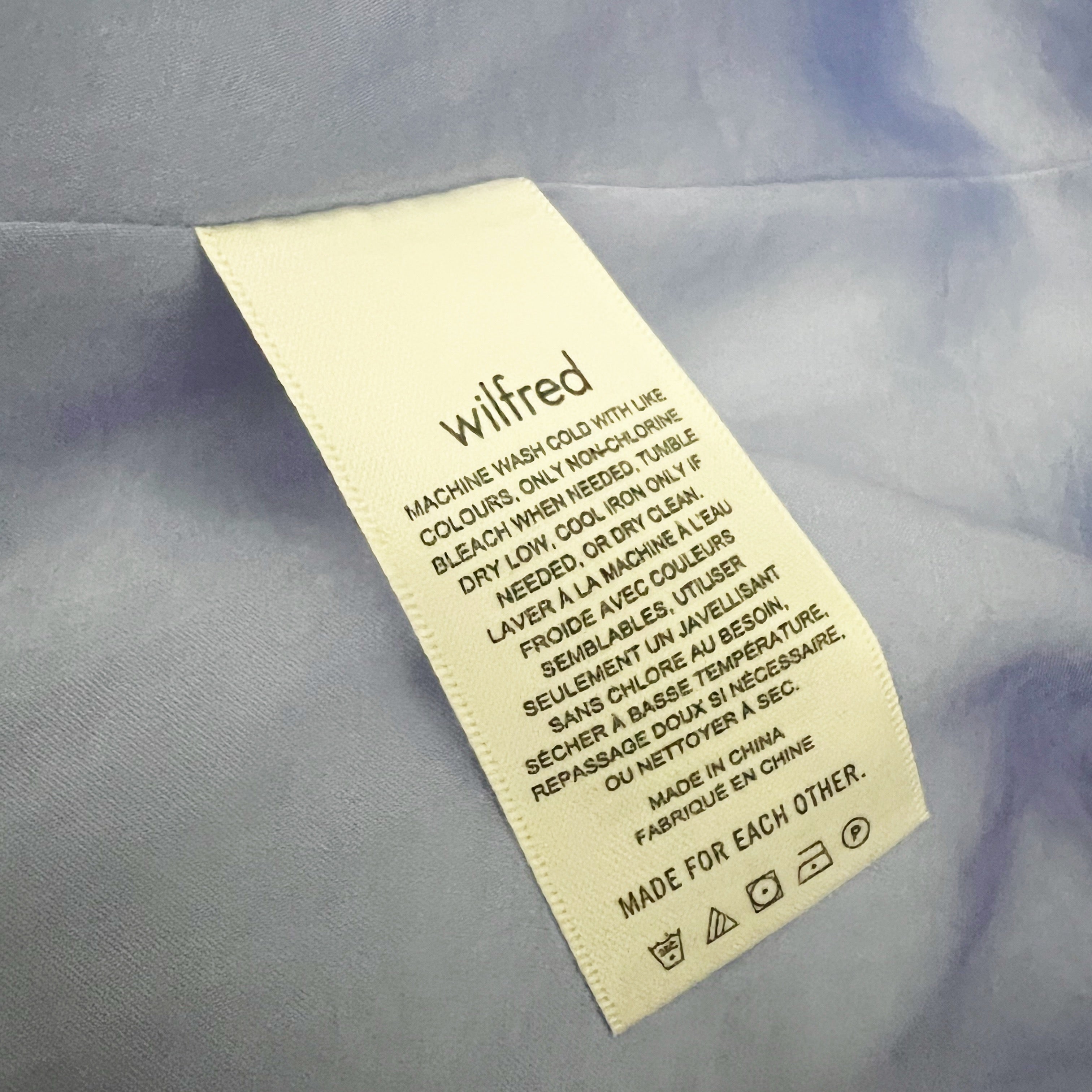 Wilfred Aritzia Lover Satin V Neck Mini Pullover Babydoll Slip Dress Light Blue