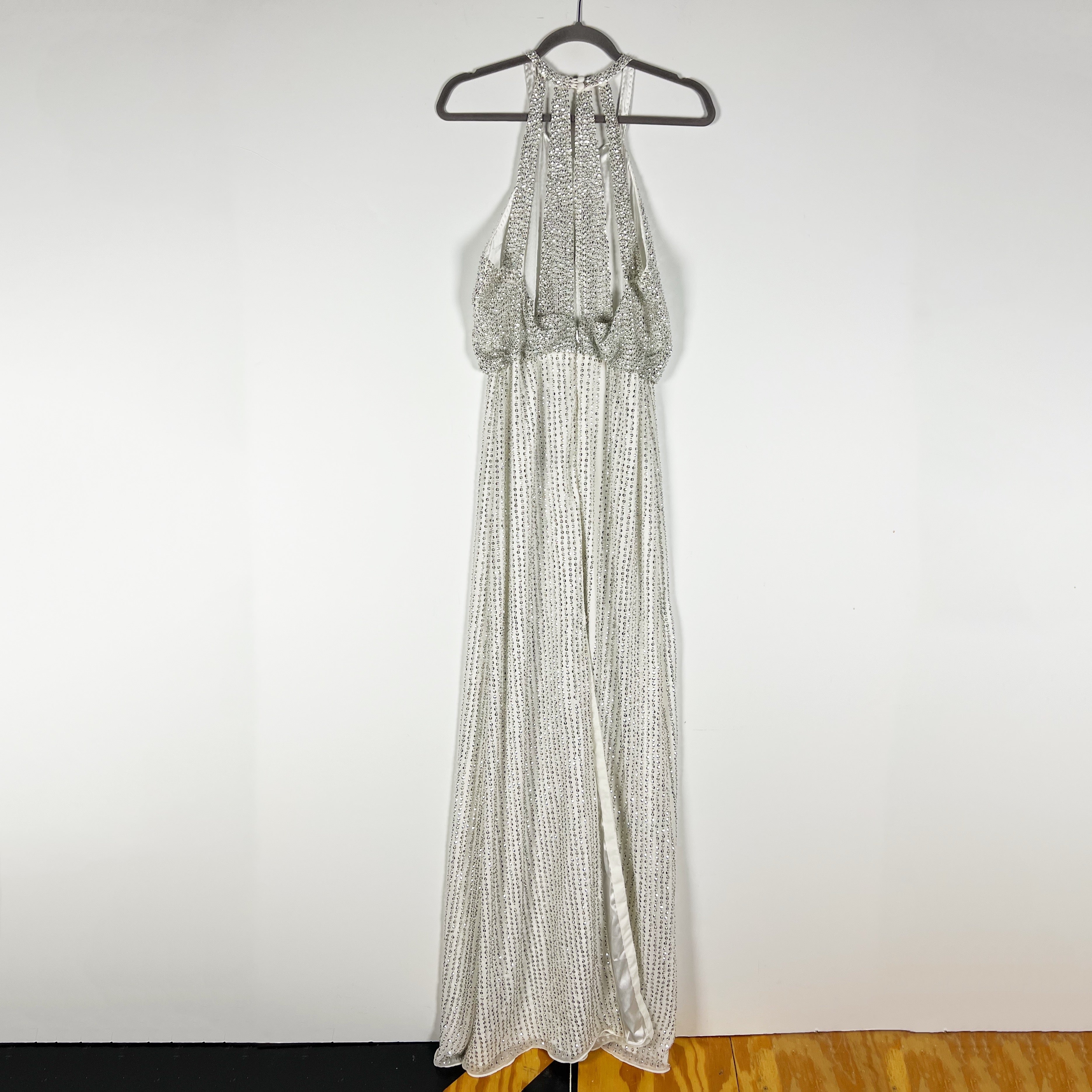 NEW Parker Lita Halter Keyhole Sequin Beaded Embellished Gown Dress Silver White