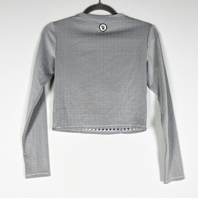 Vuori Women's Long Sleeve Textured Chilled Out Performance Shirt Top Pinstripe S