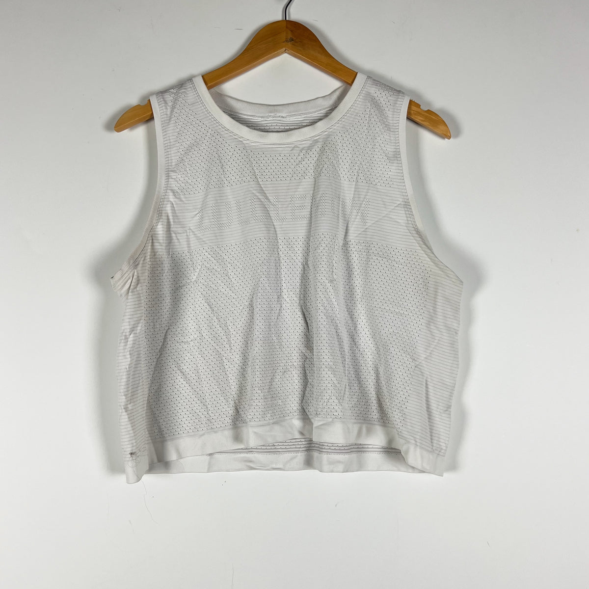 Lululemon Women's Breeze By Crew Neck Sleeveless Perforated Tank Top White M
