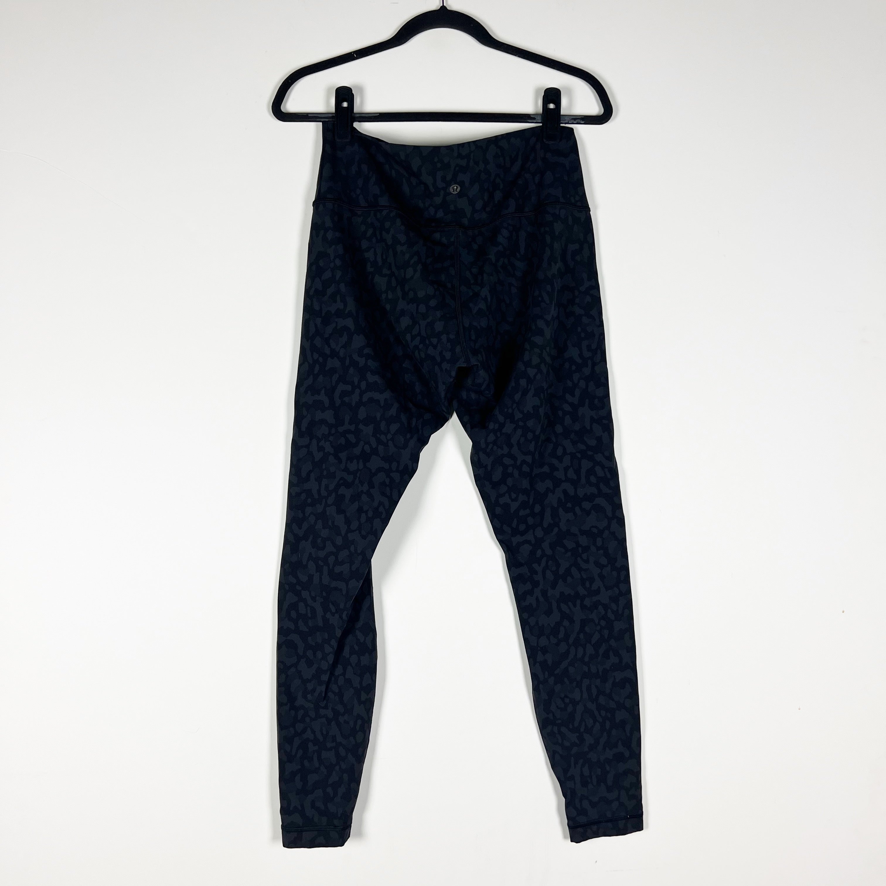 Lululemon Lab Everlux Jacquard Training Tight 26" Leopardo Jacquard Graphite 10