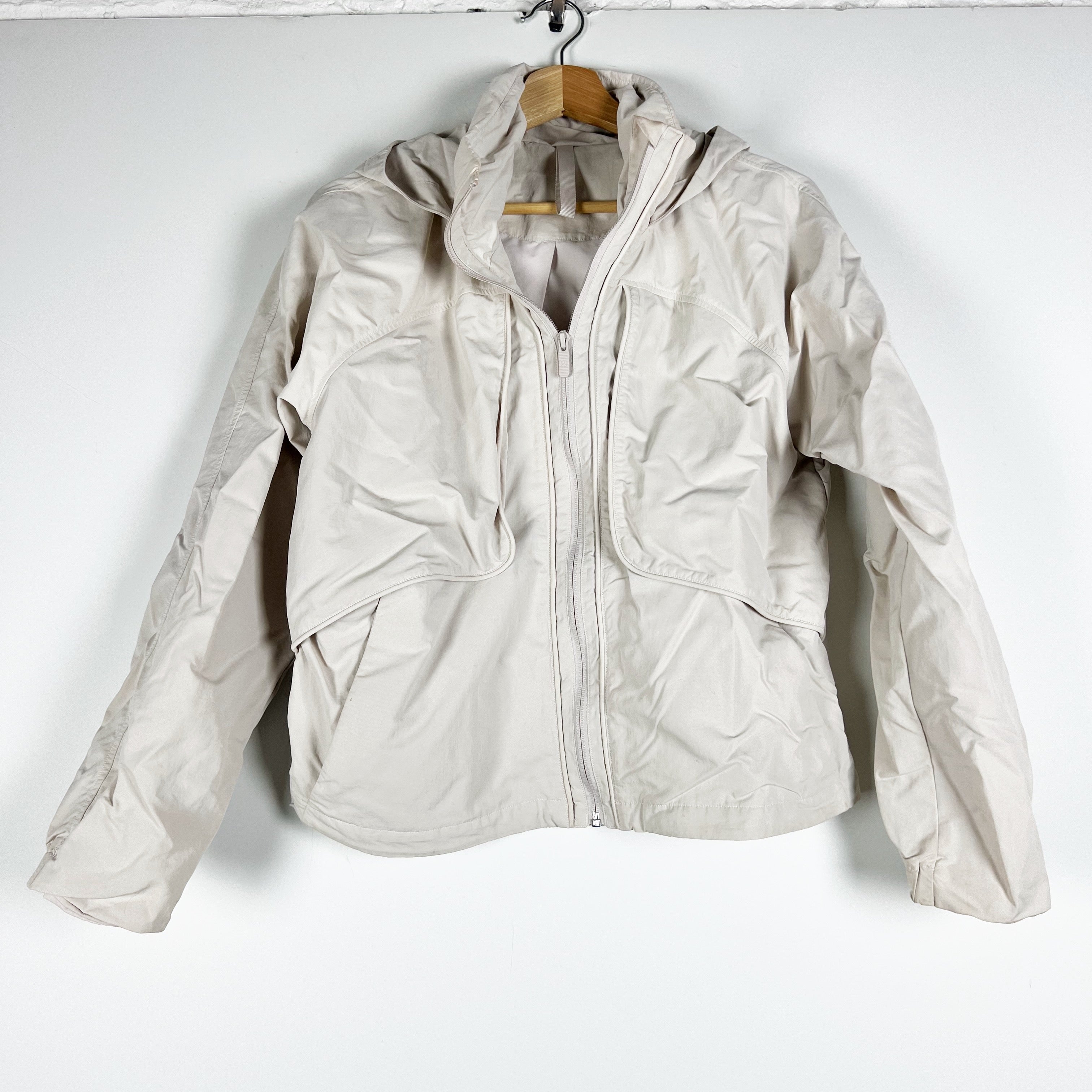 Lululemon Always Effortless Full Zip Water Resistant Jacket Dune Beige 8