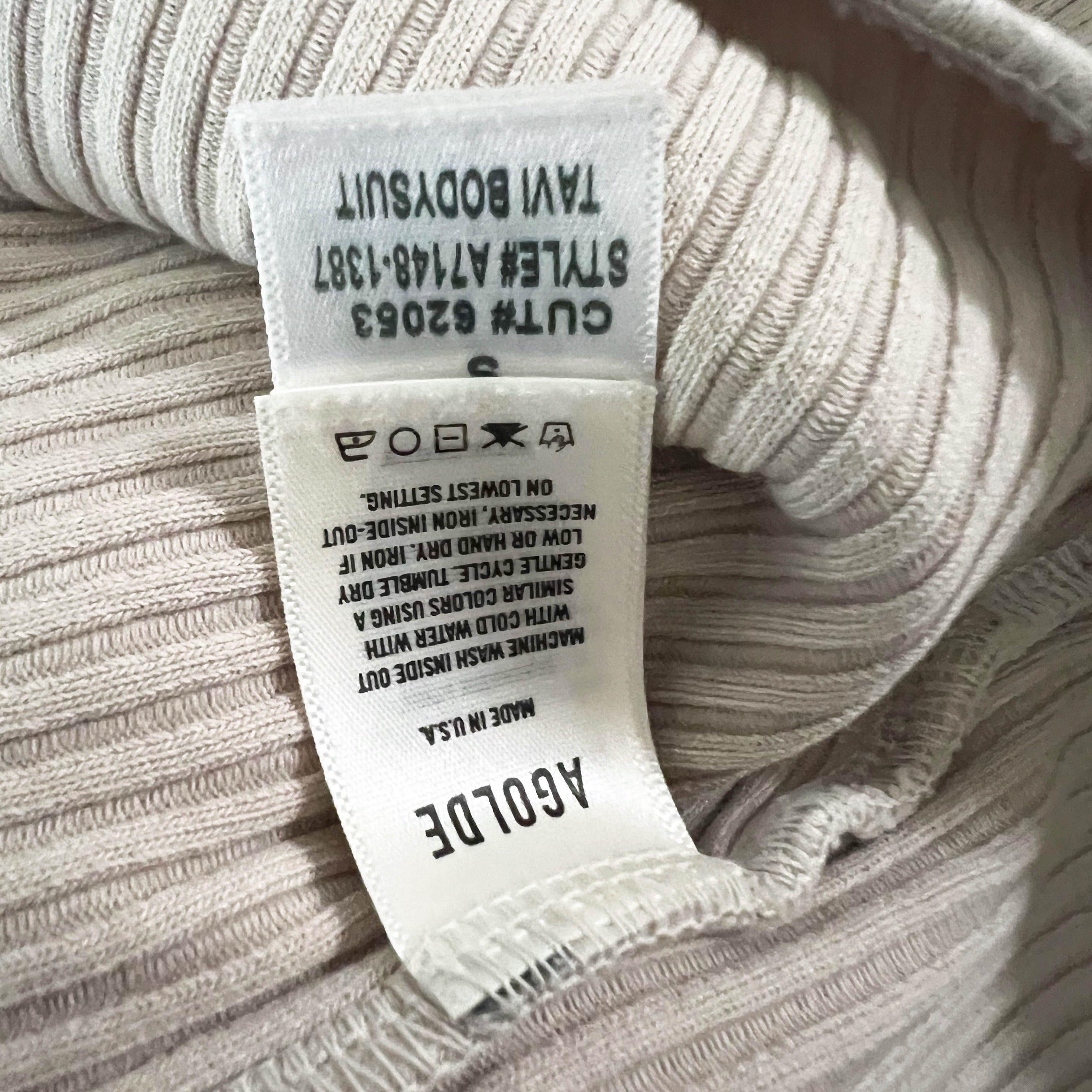 Agolde Tavi Organic Cotton Ribbed V Neck Long Sleeve One Piece Bodysuit Neutral