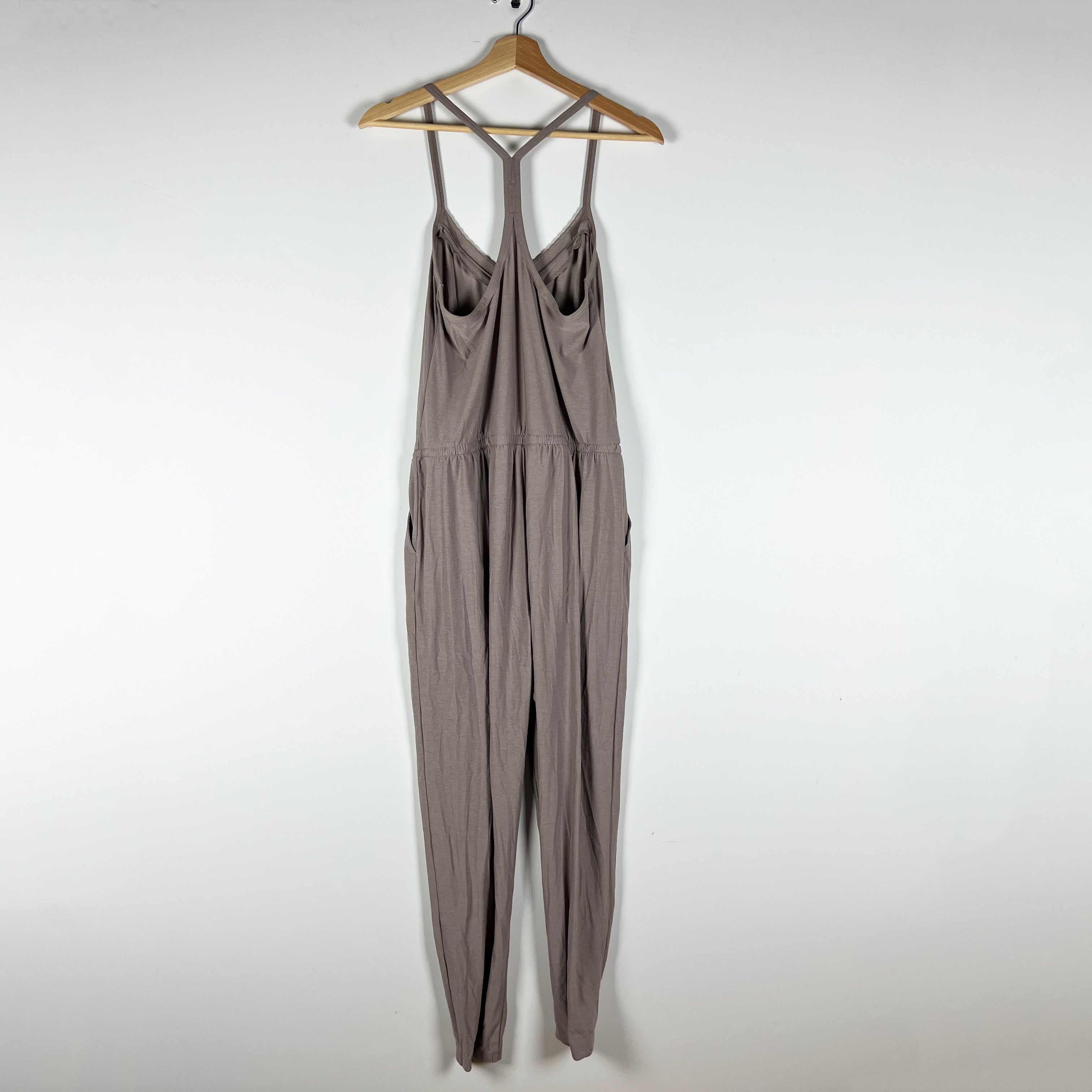 Beyond Yoga Featherweight Dream Lace Racerback Jumpsuit Jumper Birch Heather XS