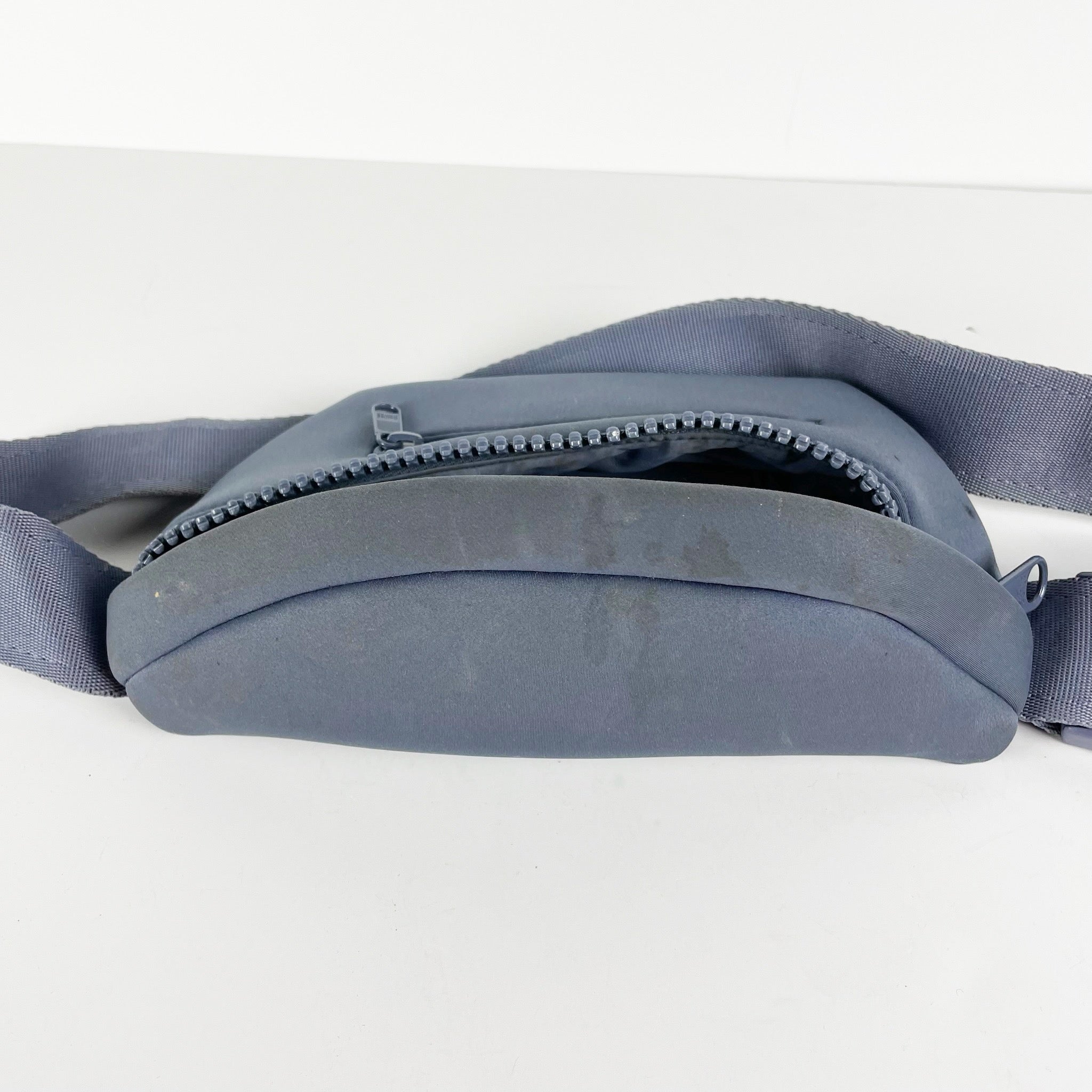 Dagne Dover All Day Neoprene Waist Belt Bag Fanny Pack Blue
