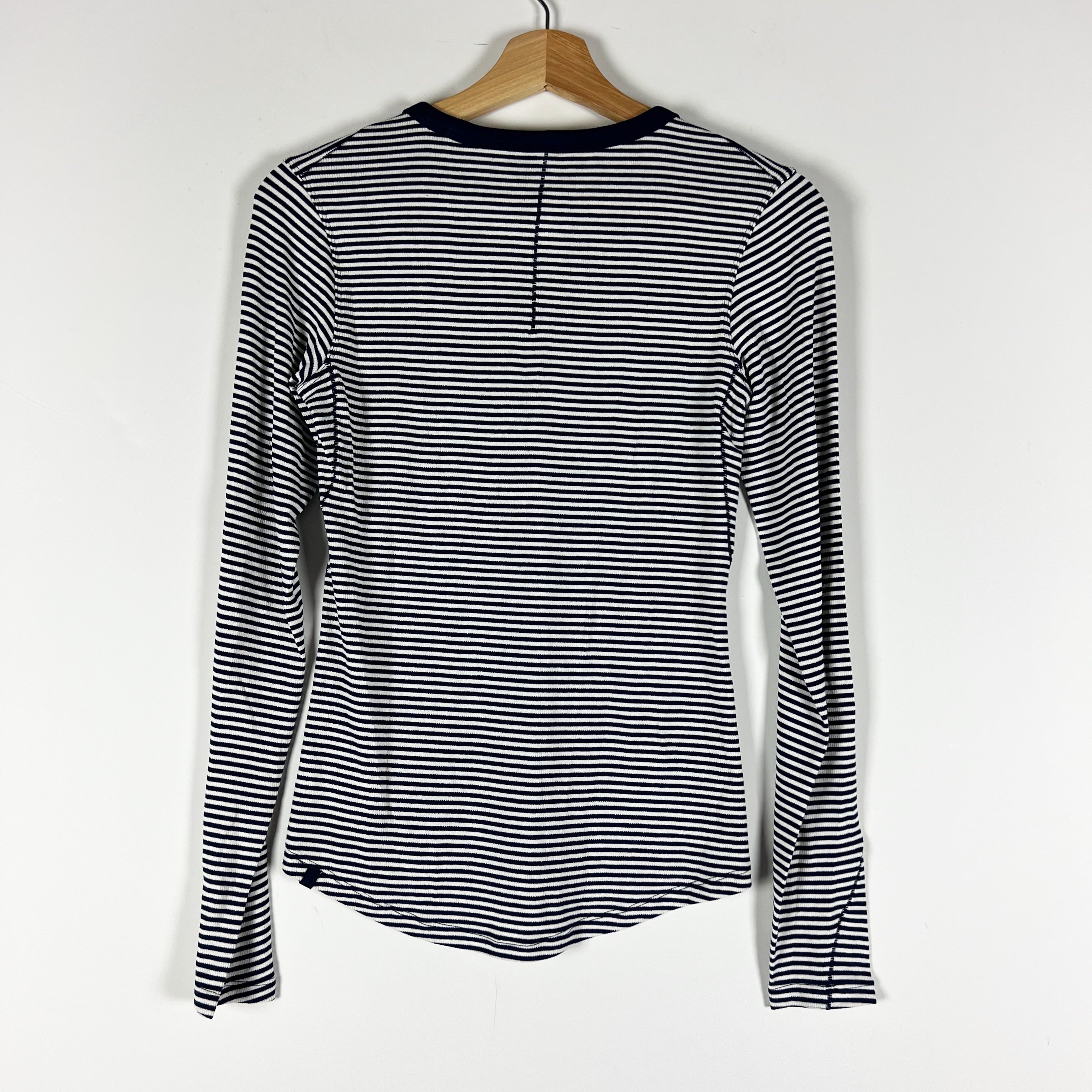 Lululemon Women's Hold Tight Long-Sleeve Shirt Minute Stripe White Club Blue 6