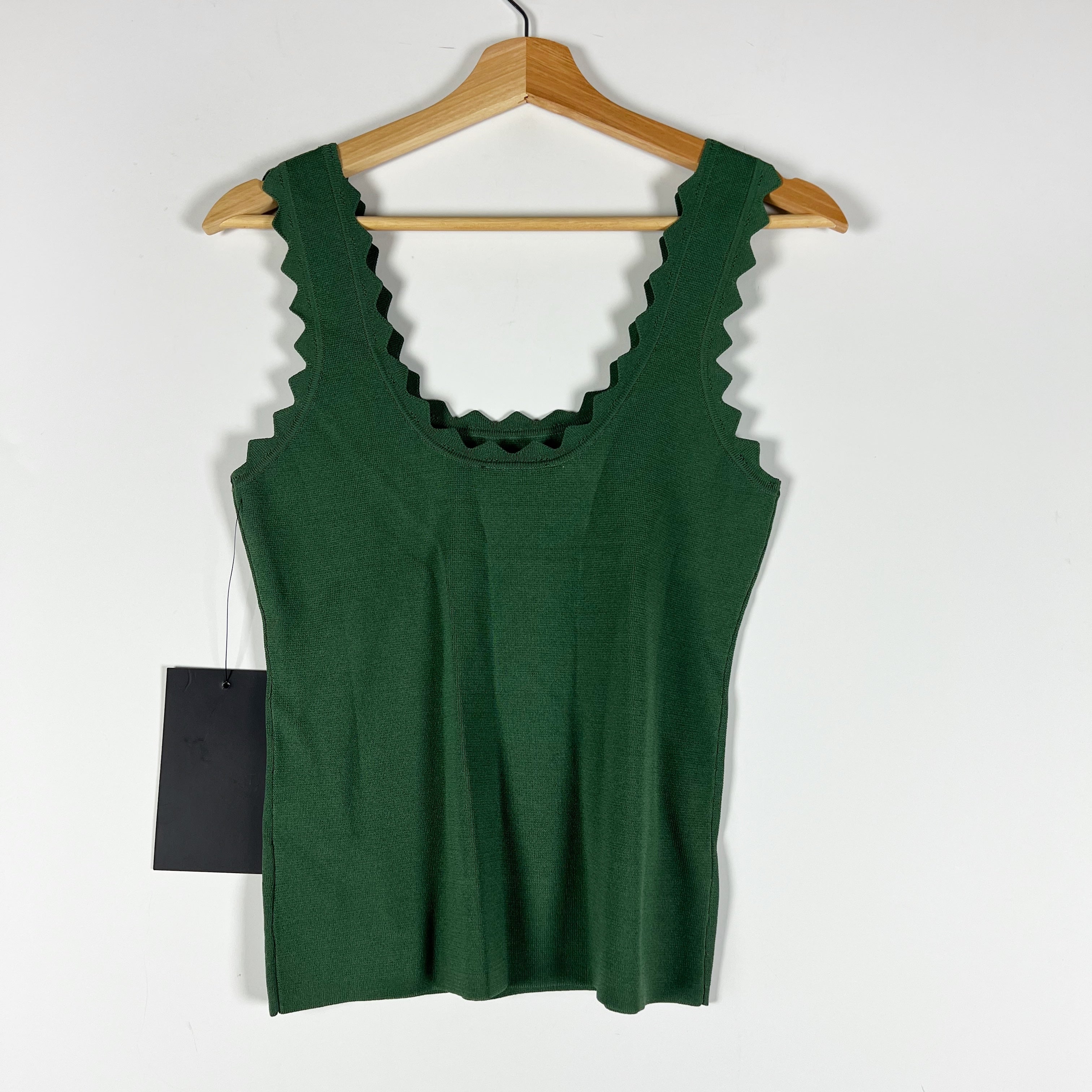 NEW Tuckernuck Ric Rac Zig Zag Compression Knit Stretch Tank Top Green Medium