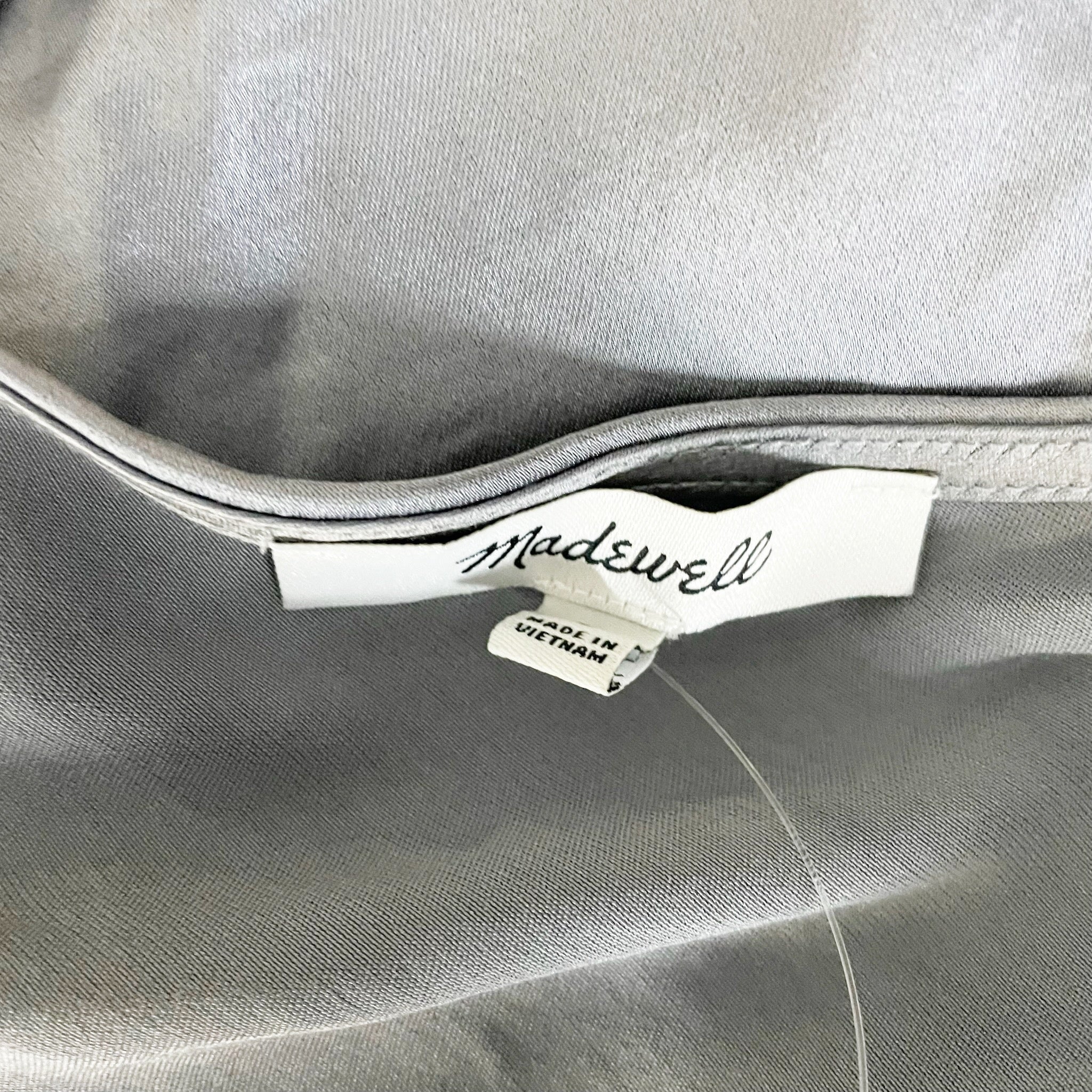 NEW Madewell Women's Satin Cutaway Button Front Sleeveless Vest Top Dusk Grey 2