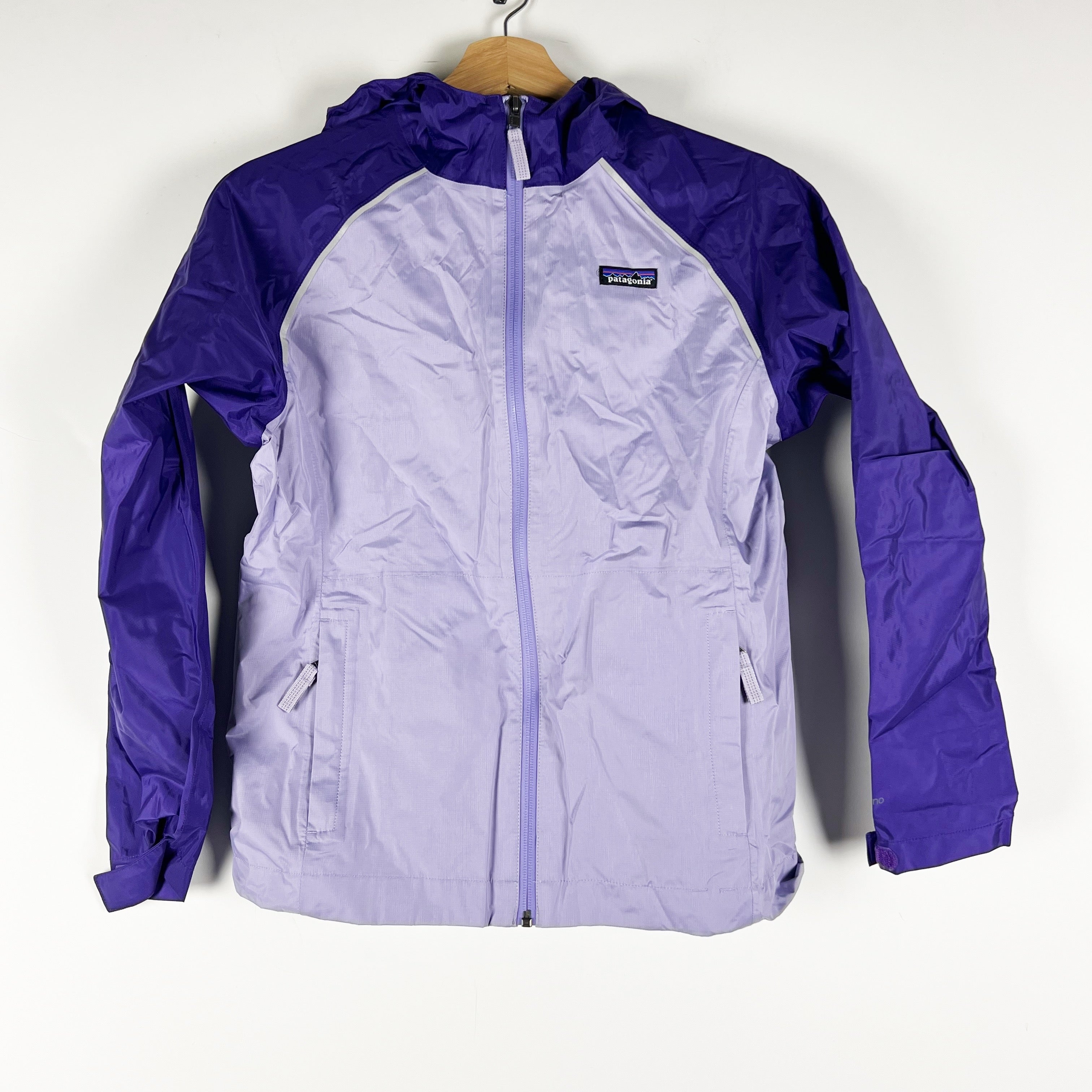 Patagonia Girl's Water Resistant Windbreaker Rain Full Zip Hooded Jacket Purple