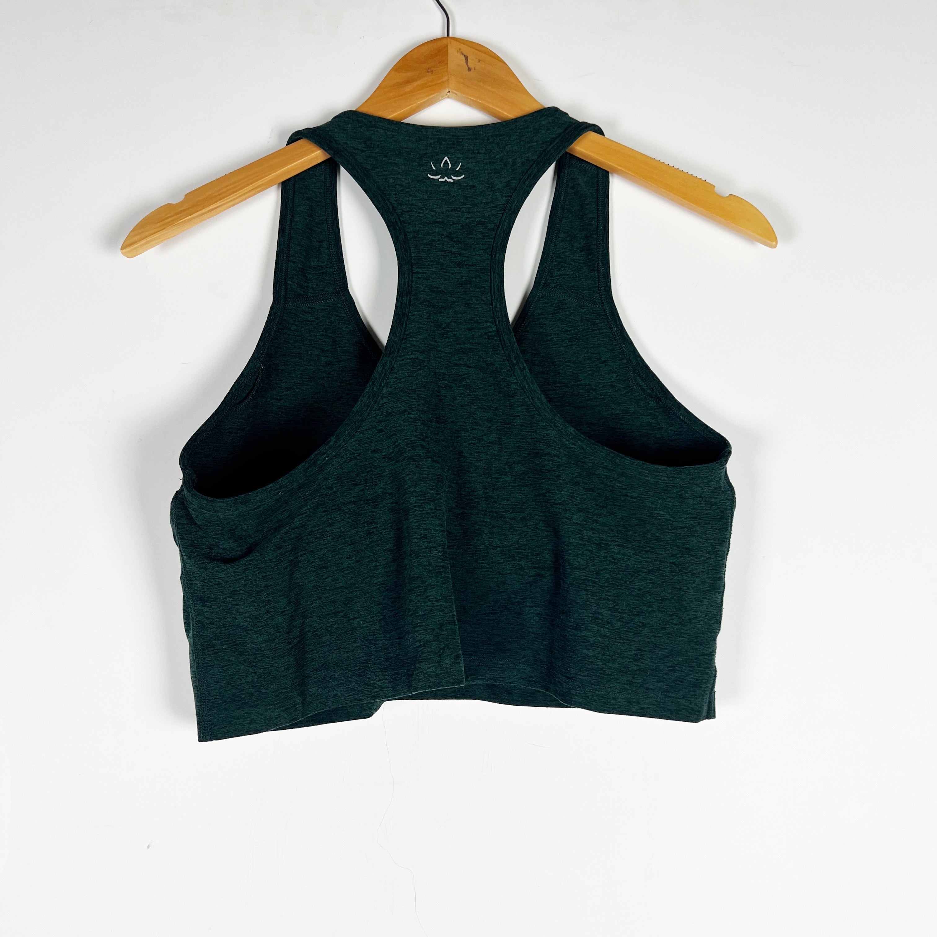 Beyond Yoga Women's Spacedye Spirited Cropped Athletic Tank Forest Green Pine XL