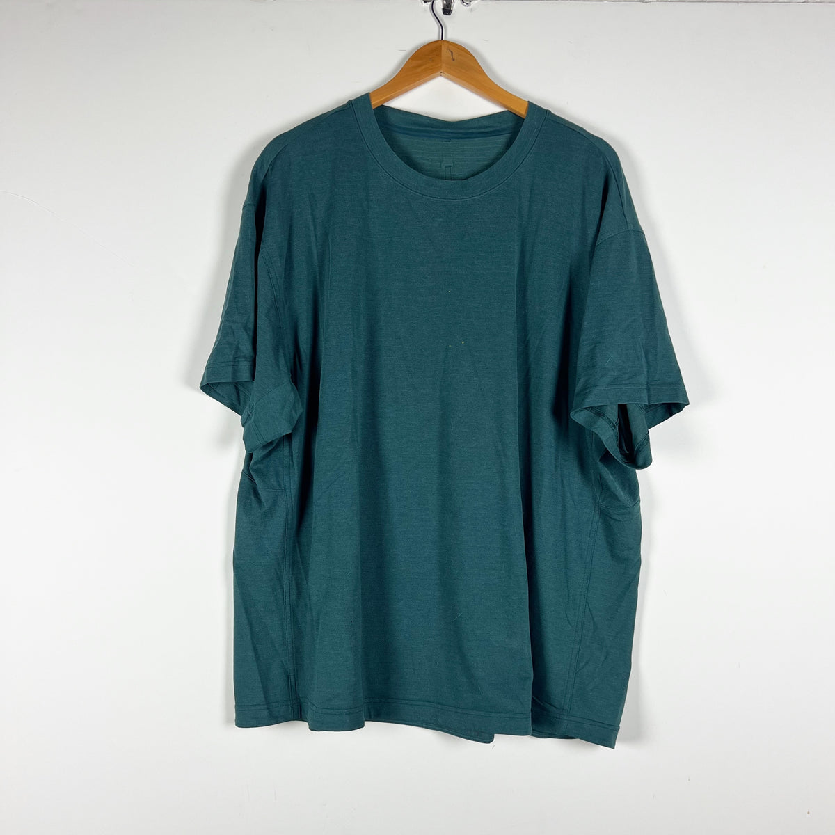 Lululemon Men's Crew Neck Short Sleeve Athletic Casual Tee Shirt Top Blue Green
