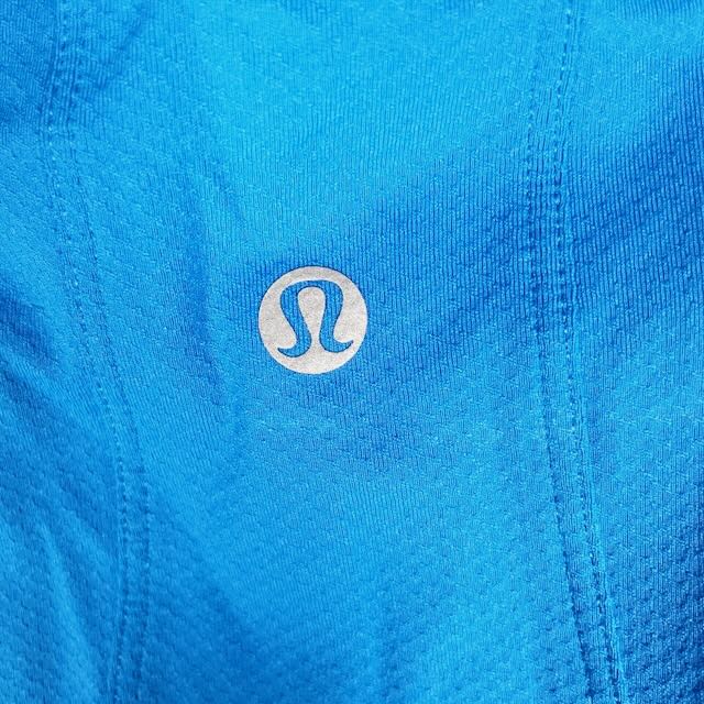 Lululemon Women's Abrasion-Resistant Training T-Shirt Ed Curtis Graphic Poolside