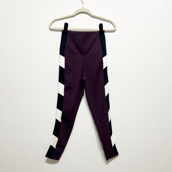 NEW Port De Bras Single Arrow High Waisted Athletic Leggings Fig Black XL