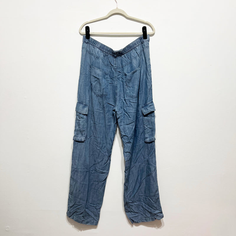 Splendid Aven Indigo Multi Pocket Cargo Lyocell Straight Leg Pant Chambray Blue