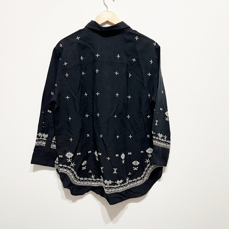 NEW Banana Republic Oversized Embroidered Tencel Linen Button Down Shirt Black L
