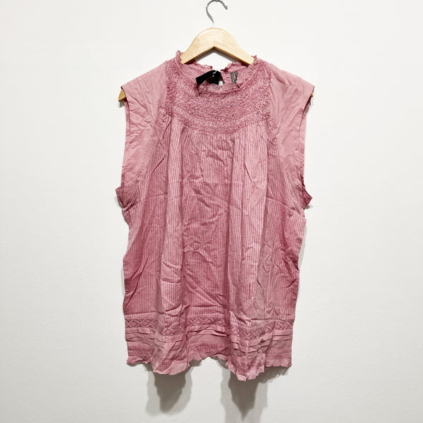 NEW Anthropologie Cotton Smocked Stretch Sleeveless Tie Back Ruffle Lace Blouse