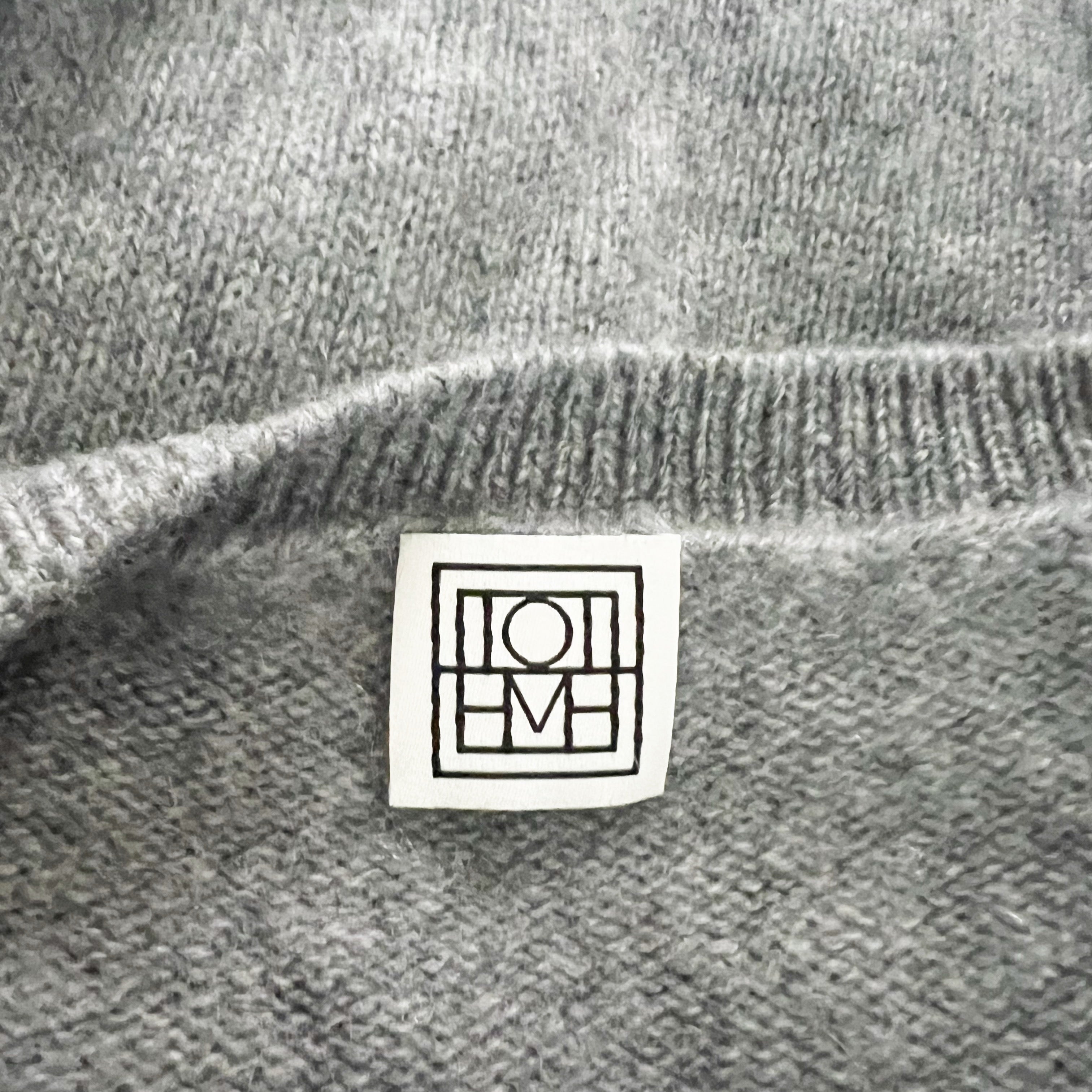 Toteme Oversized 100% Cashmere Cardigan Knit Stretch Button Front Sweater Gray M