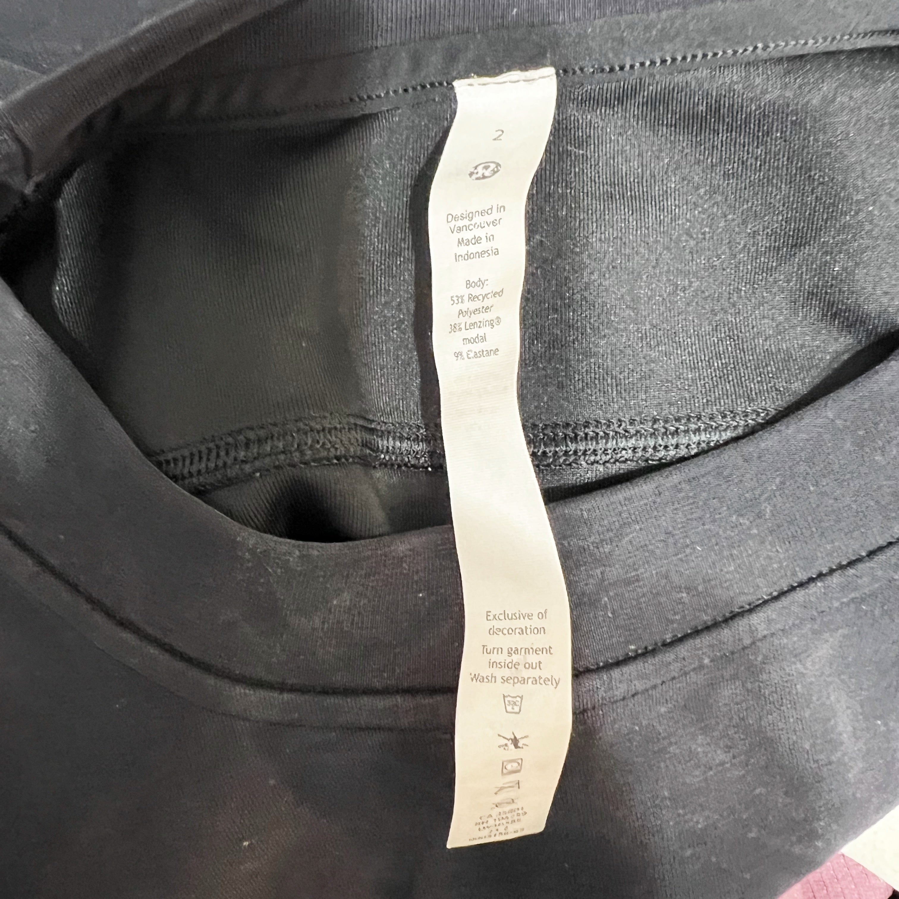 Lululemon Women's Softstreme Crewneck Pullover Crew Neck Long Sleeve Sweater 2