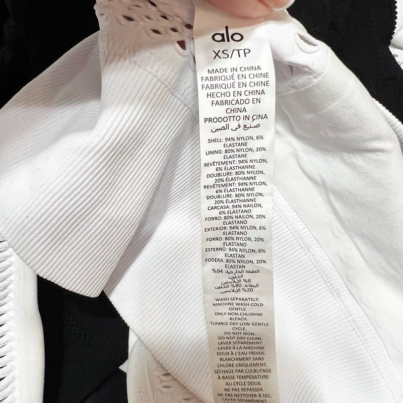 Alo Yoga Women's Seamless Open Air Perforated Athletic Sports Work Out Bra White