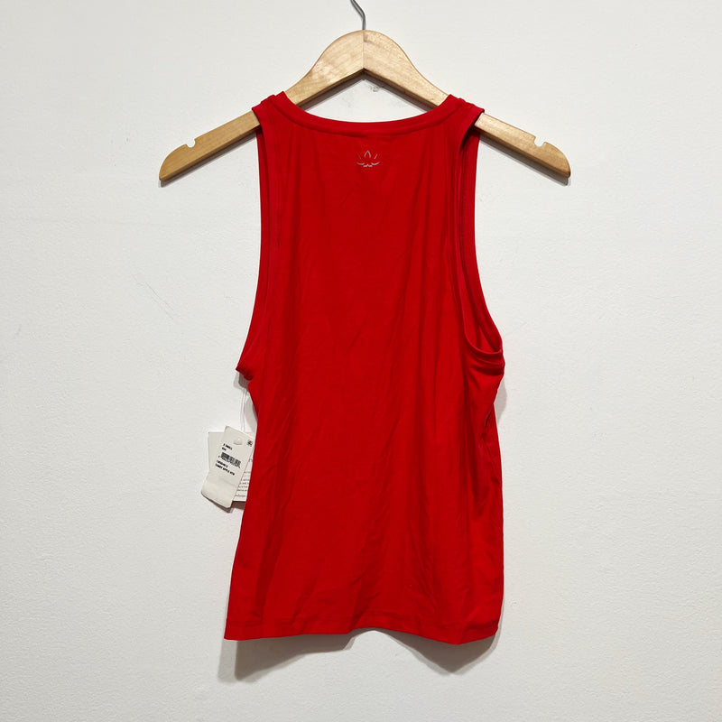 NEW Beyond Yoga Women's Featherweight Rebalance Sleeveless Tank Top Candy Apple