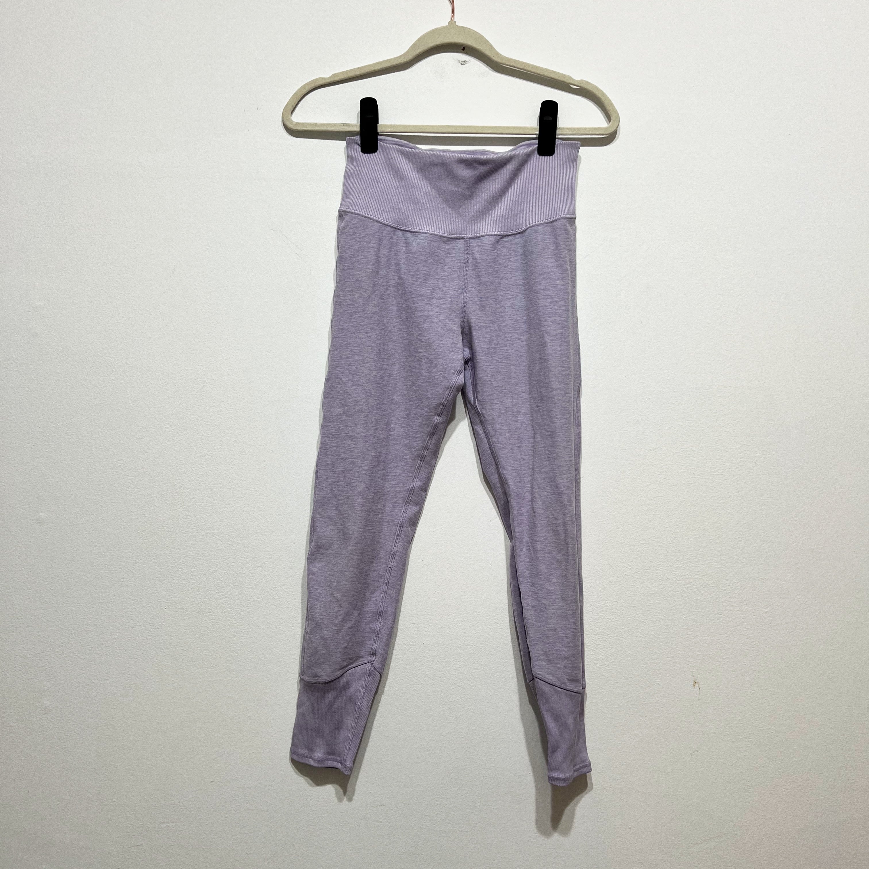 Alo Yoga Women's High Waist Alosoft Ribbed Waist Lounge Leggings Lilac Purple M