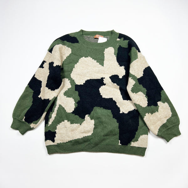 NEW Soho Stylish Splendor Army Camo Print Pattern Stretch Knit Crew Neck Sweater