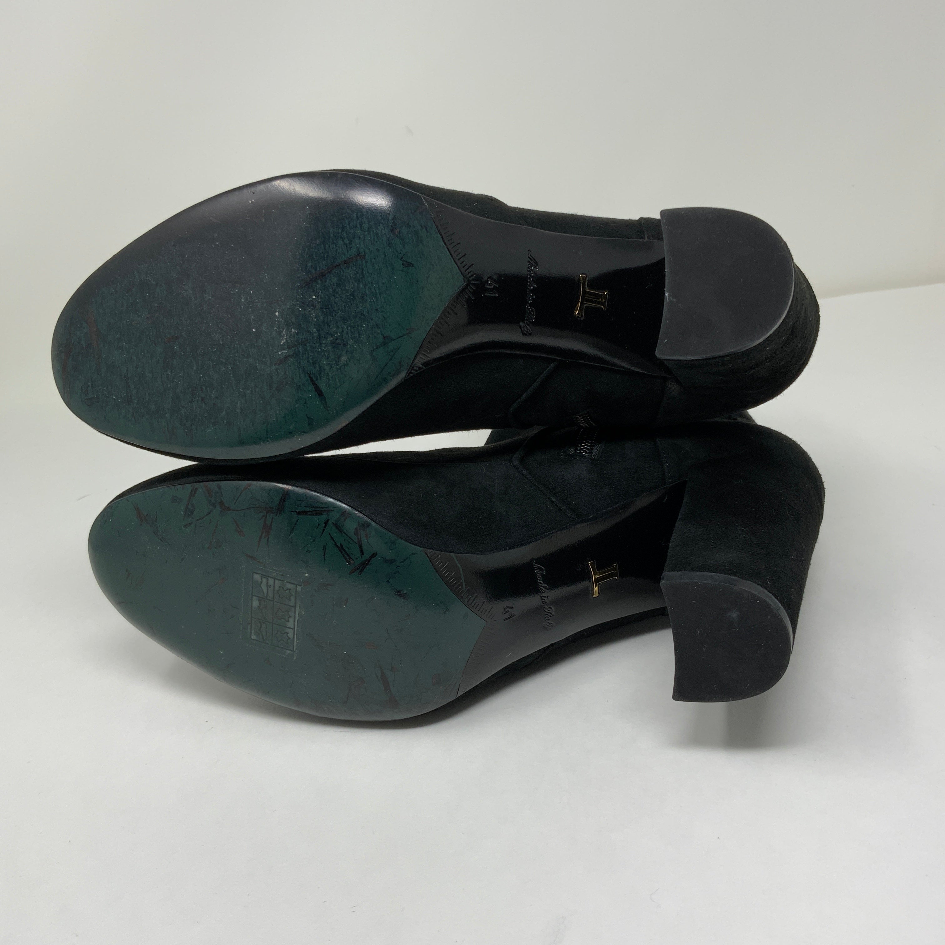 Louis Leeman Suede Leather Stacked High Heel Ankle Booties Shoes Pearl Detail