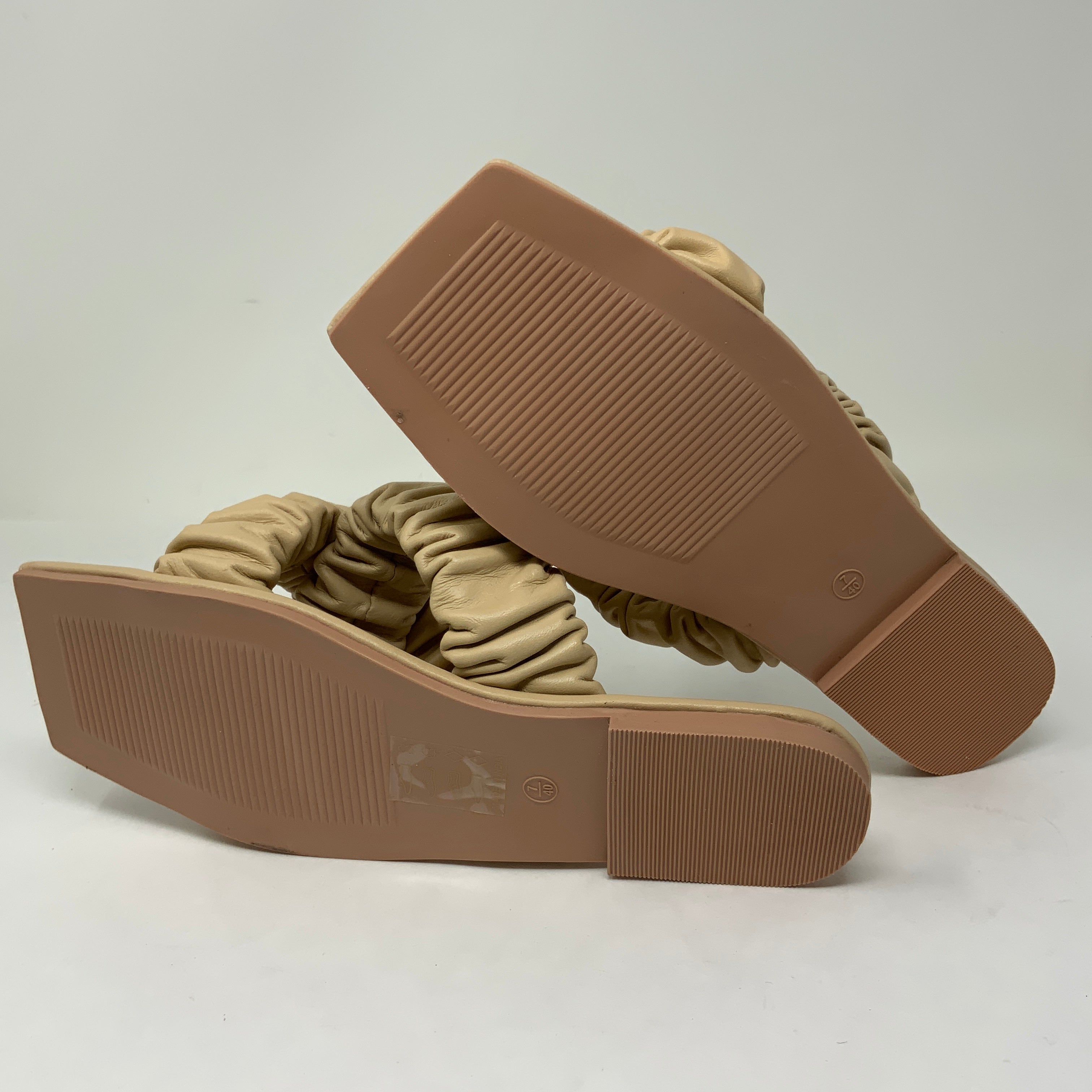 NEW PrettyLittleThing Faux Vegan Leather Square Toe Twin Ruched Strap Sandals 7