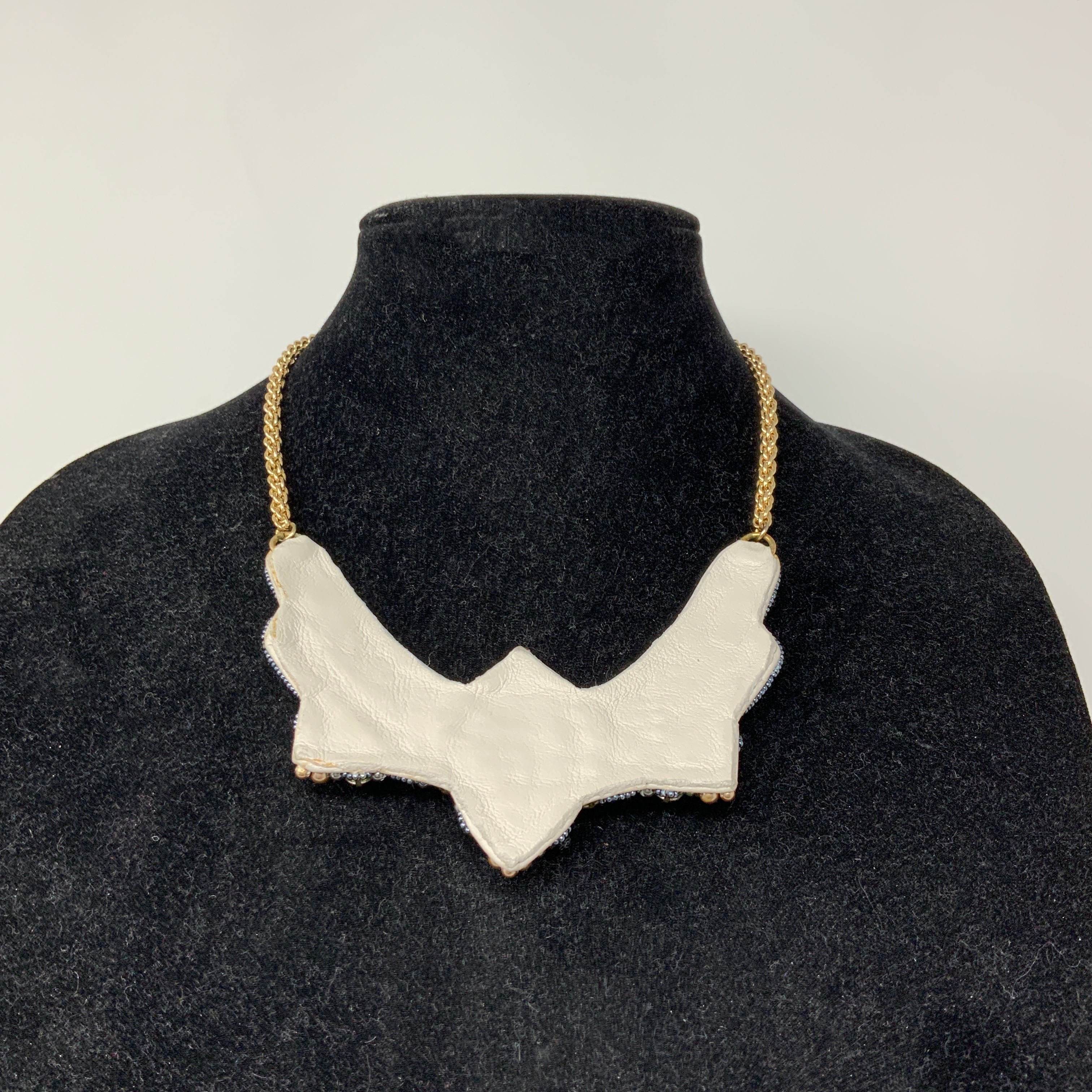 Buba London Faux Crystal Jewel Pearl Beaded Embellished Statement Necklace