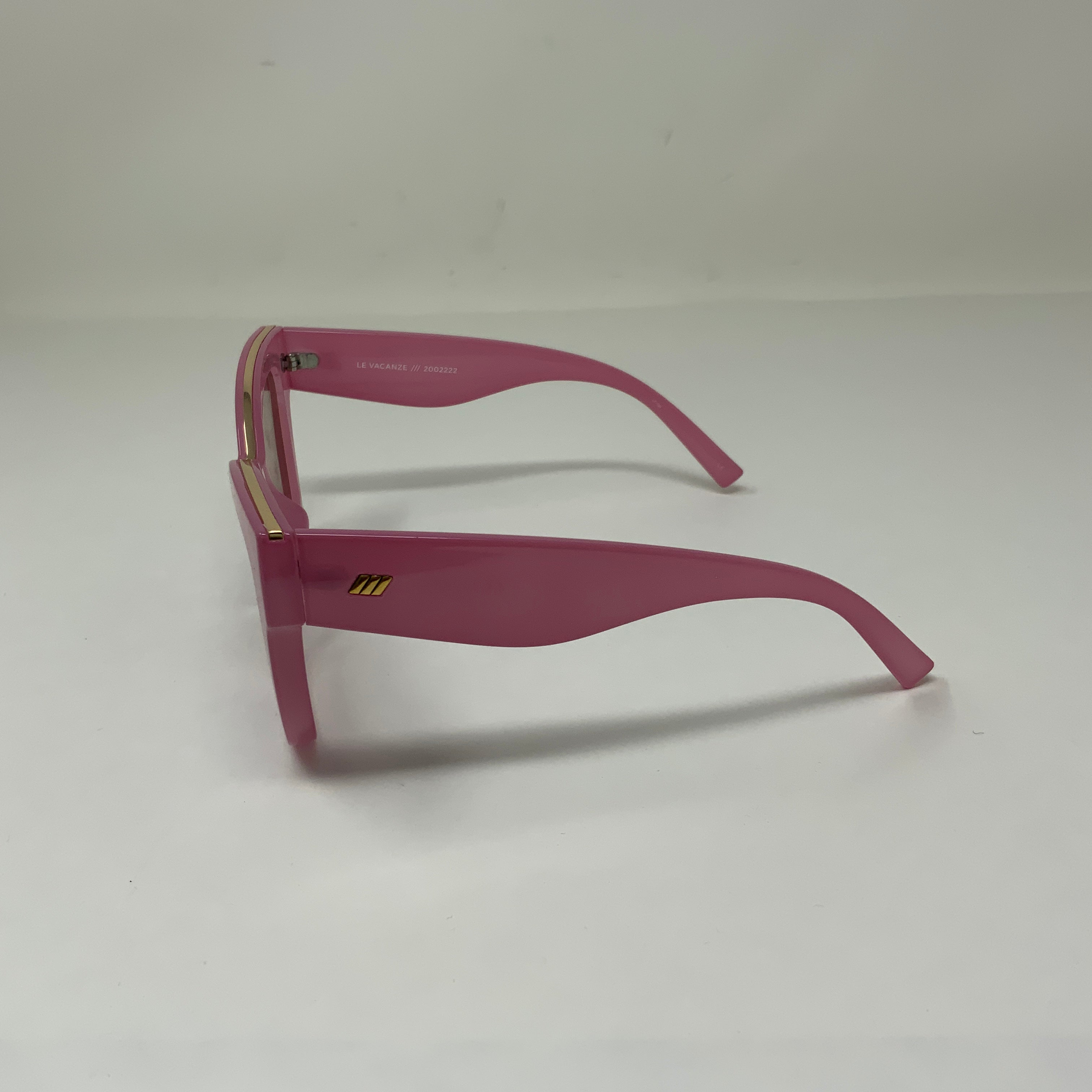 Le Specs Le Vacanze Oversize Cat Eye Semi Sheer Pink Sunglasses Accessory