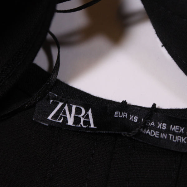 NEW Zara Structured Scoop Neck Sleeveless Tank One Piece Bodysuit Solid Black XS