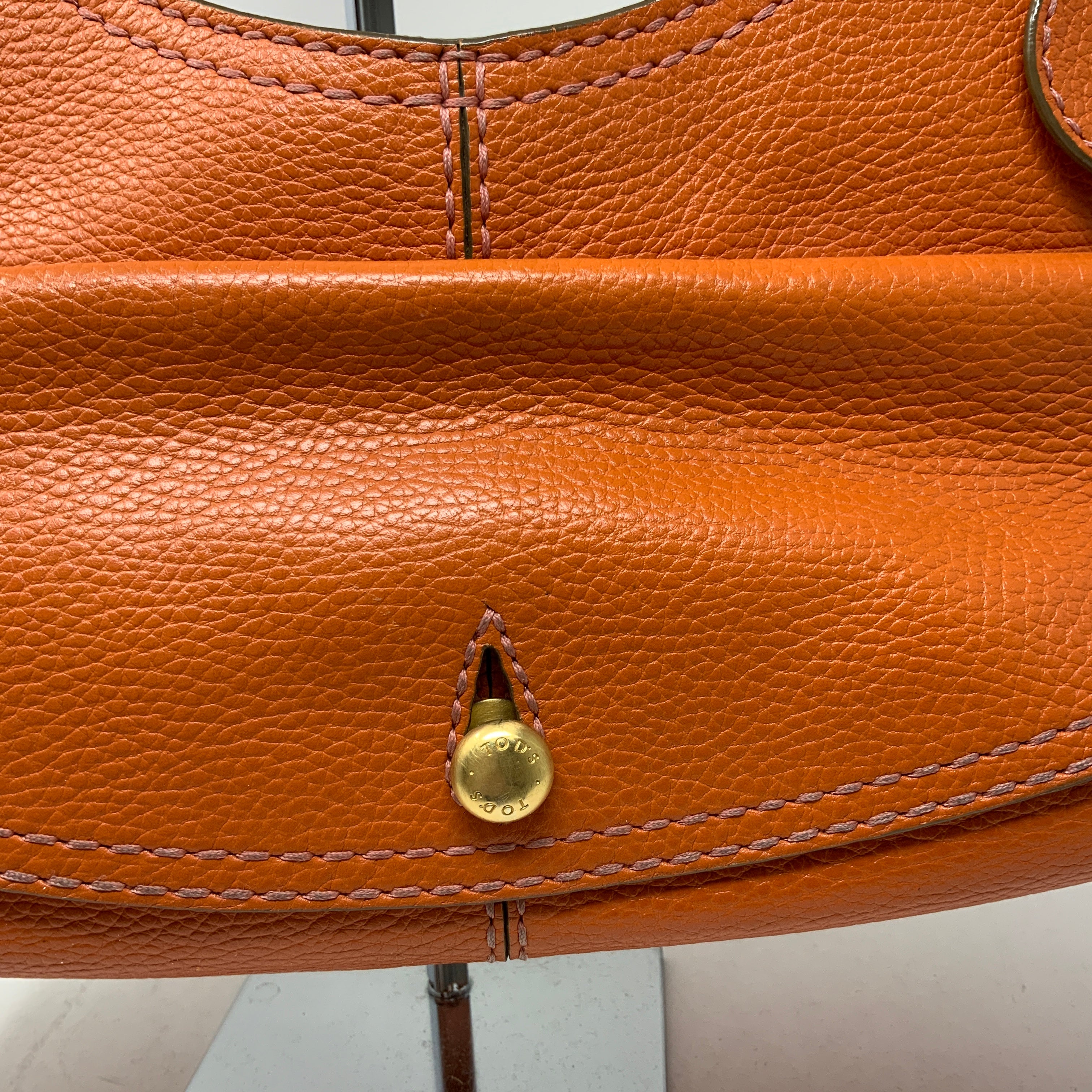 Tod's Solid Orange Pebbled Leather Gold Hardware Shoulder Purse Tote Bag