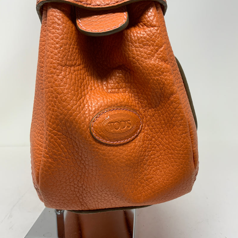 Tod's Solid Orange Pebbled Leather Gold Hardware Shoulder Purse Tote Bag